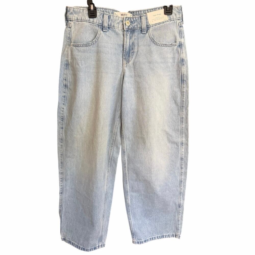 HOLLISTER‎ Low Rise Taper Jeans Size 6 Short  Low Rise Light Wash Brand New